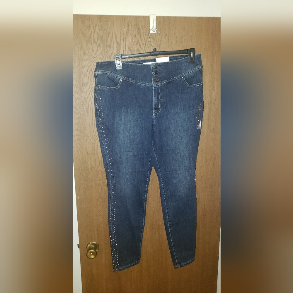 High Rise Denim Jeggings - Picture 3 of 8